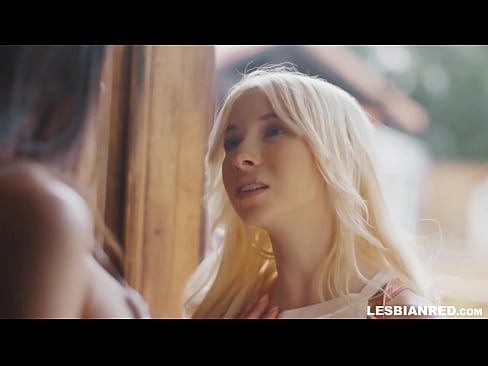 ❤️ Qız bir neçə ay sonra evə gəlir və sonda ögey anasının pişiyini yeyir ❤️ Super porno az.porno-filmy.ru ﹏